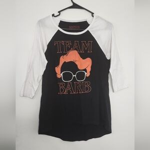Stranger Things Team Barb Baseball Tee Raglan Shirt Hot Topic Netflix T-Shirt M